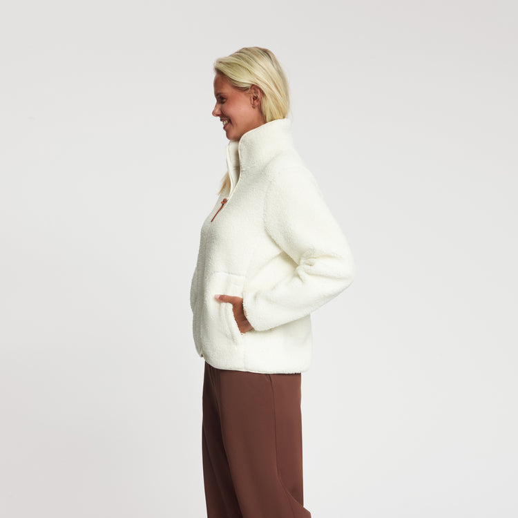 Tara Off white MV2